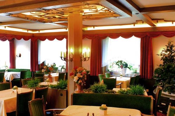 Hotel Cafe Gunter Книбис Екстериор снимка